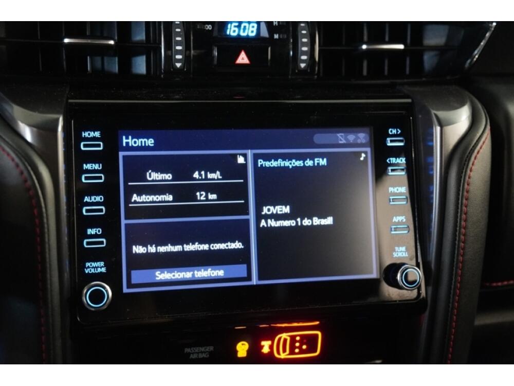 Toyota Hilux SW4