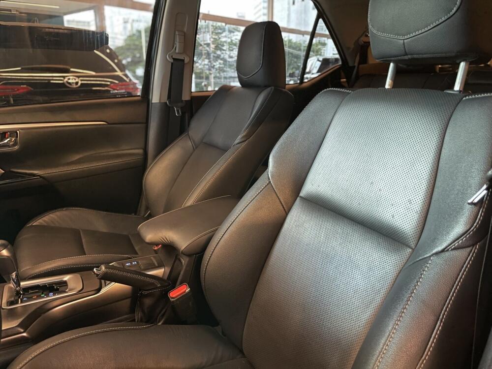 Toyota Hilux SW4