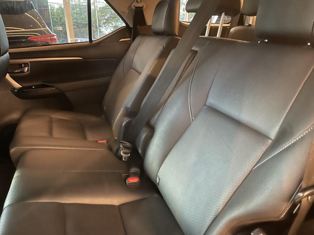 Toyota Hilux SW4