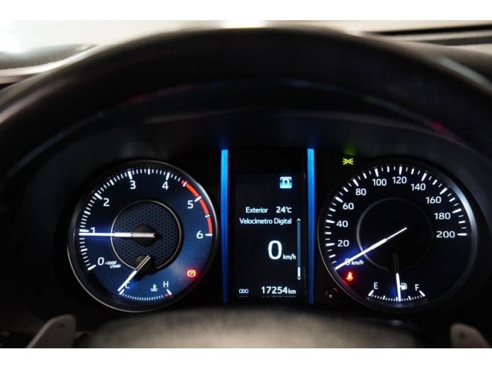 Toyota Hilux SW4