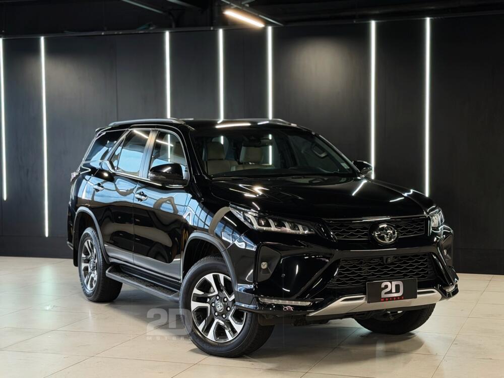 Toyota Hilux SW4