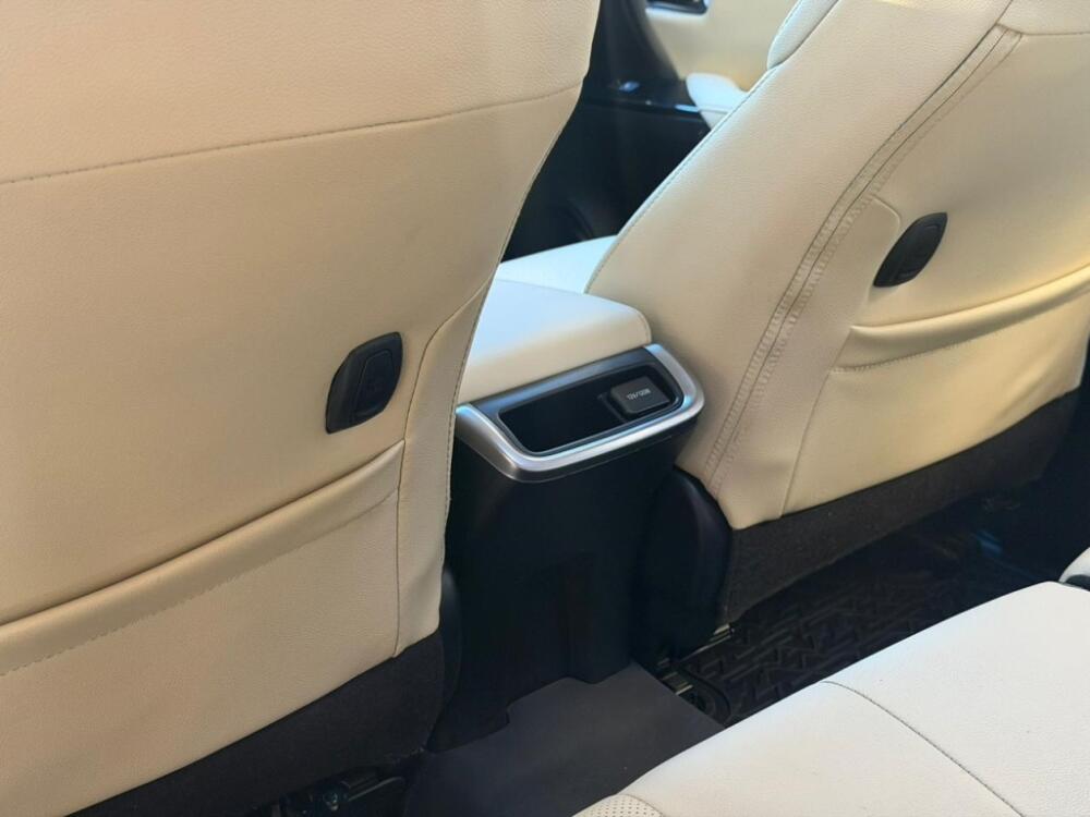 Toyota Hilux SW4