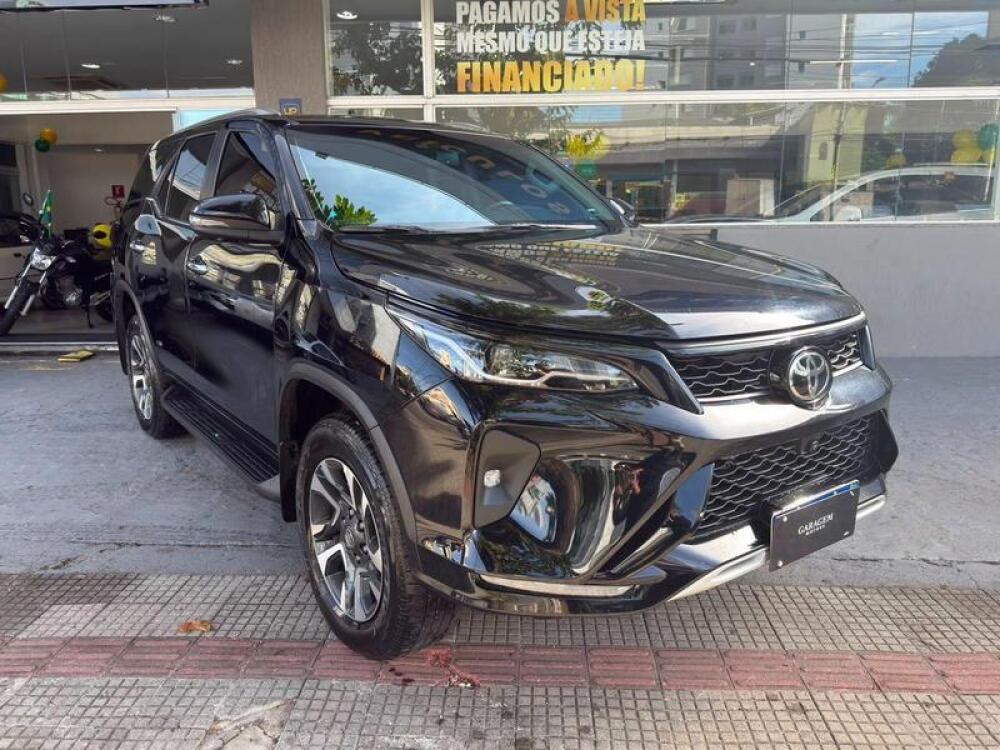 Toyota Hilux SW4