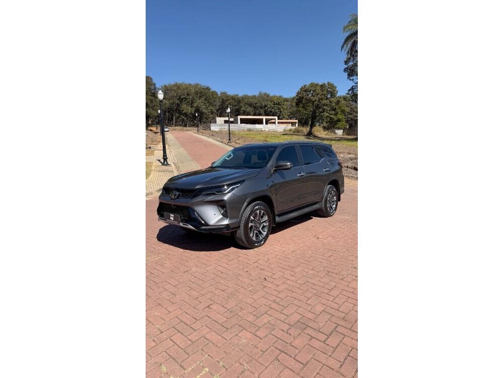 Toyota Hilux SW4 2025/2025