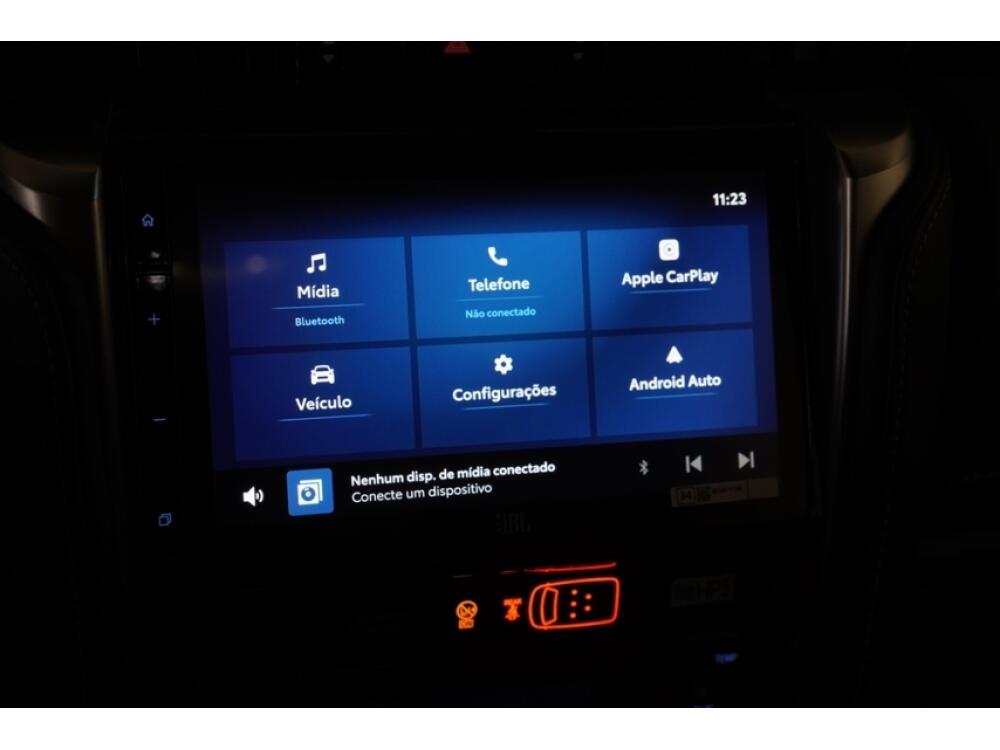 Toyota Hilux SW4