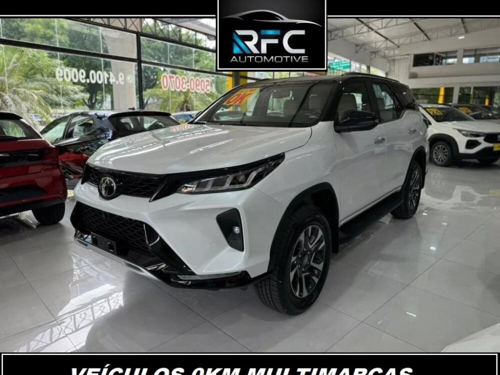 Toyota Hilux SW4
