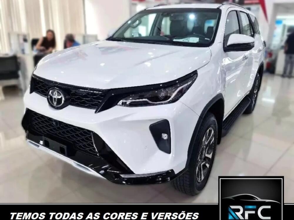 Toyota Hilux SW4