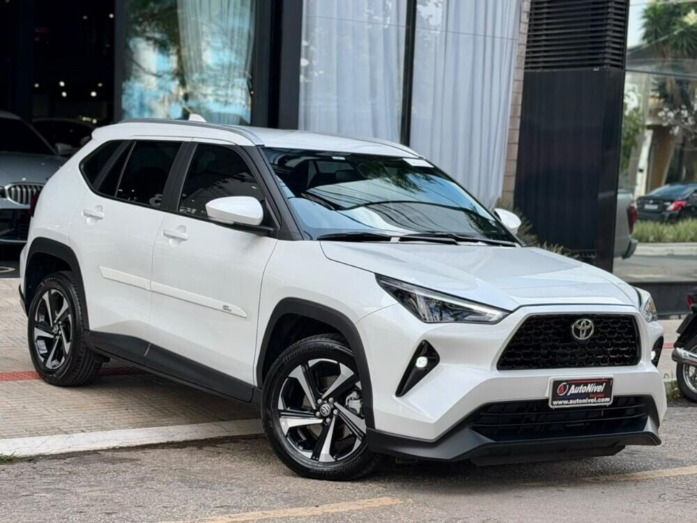Toyota Yaris Cross XRE 1.5 16V 5P AUT. 2026
