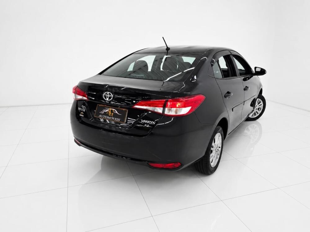 Toyota Yaris Sedan