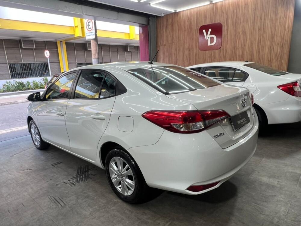 Toyota Yaris Sedan