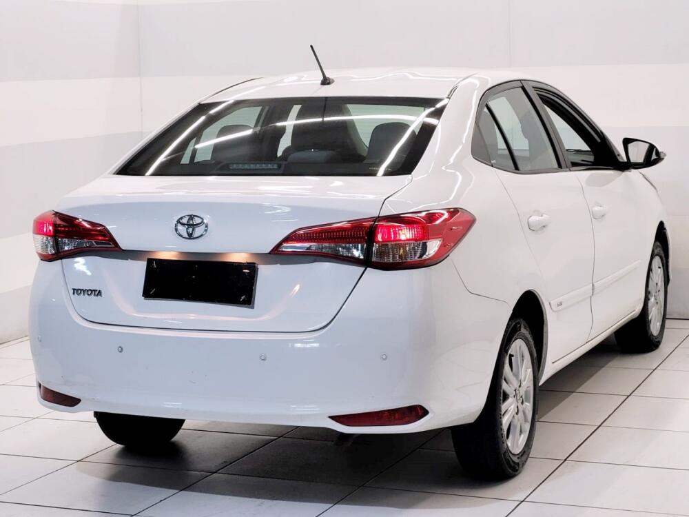 Toyota Yaris Sedan