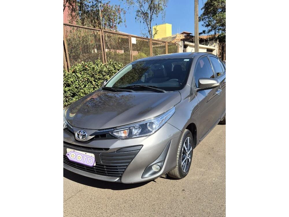Toyota Yaris Sedan xls15 2018