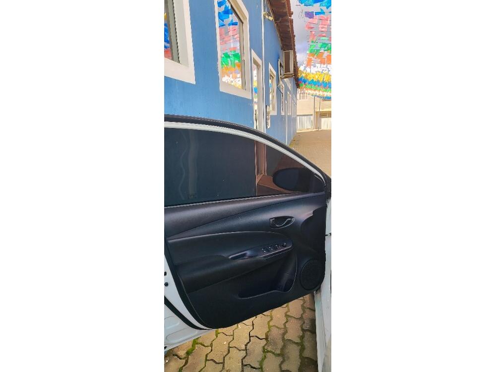 Toyota Yaris Sedan