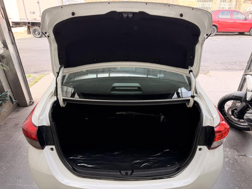 Toyota Yaris Sedan