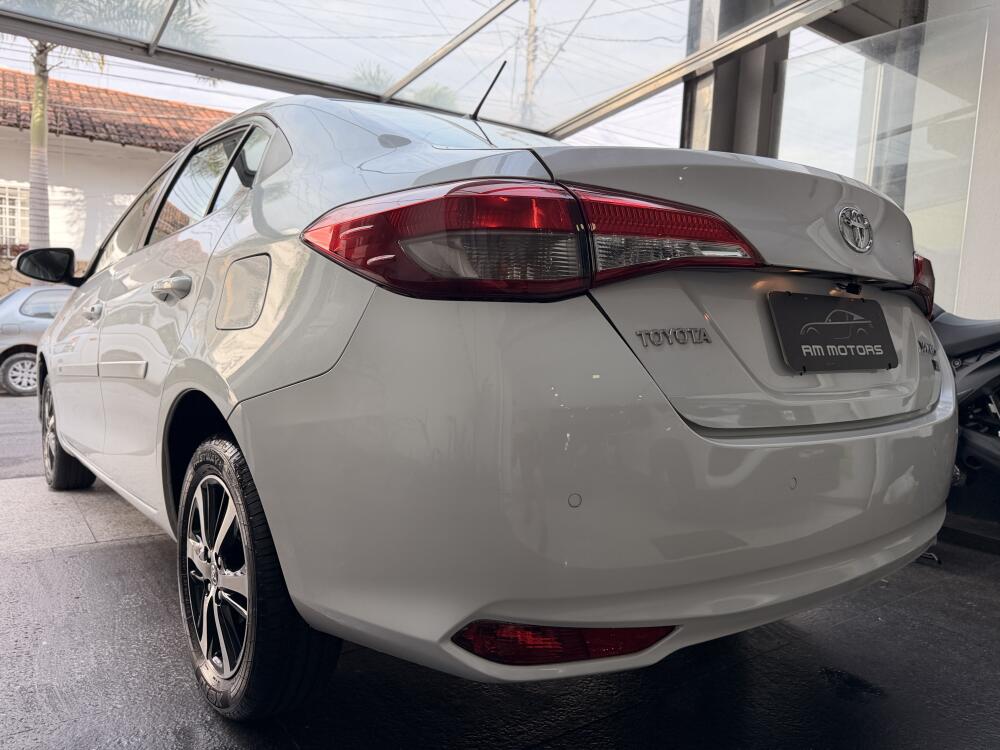 Toyota Yaris Sedan