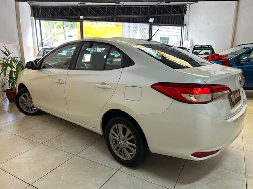 Toyota Yaris Sedan