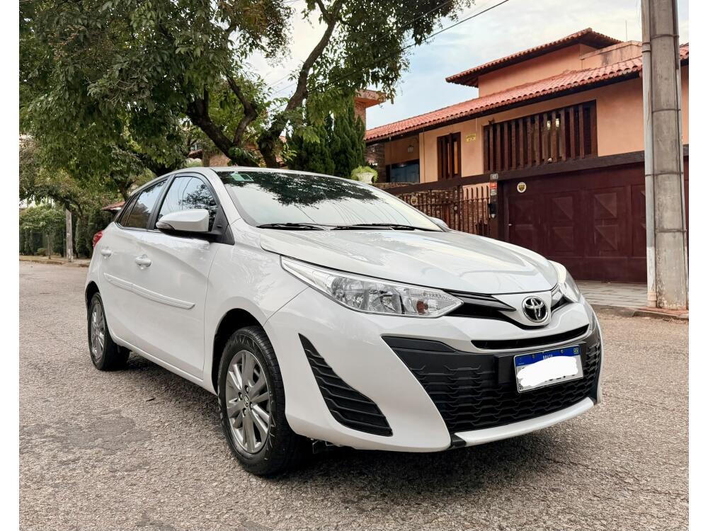 Toyota Yaris Sedan