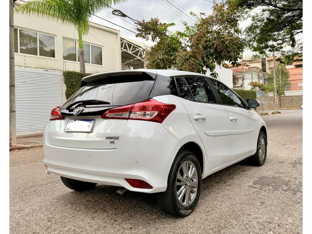 Toyota Yaris Sedan