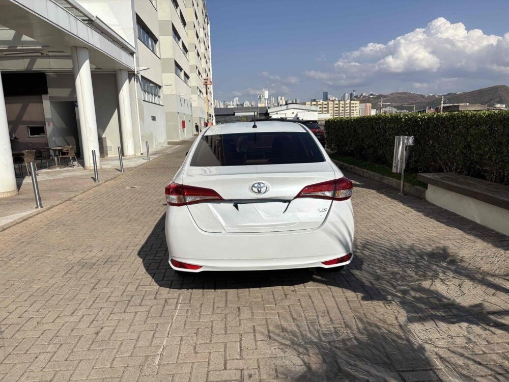 Toyota Yaris Sedan