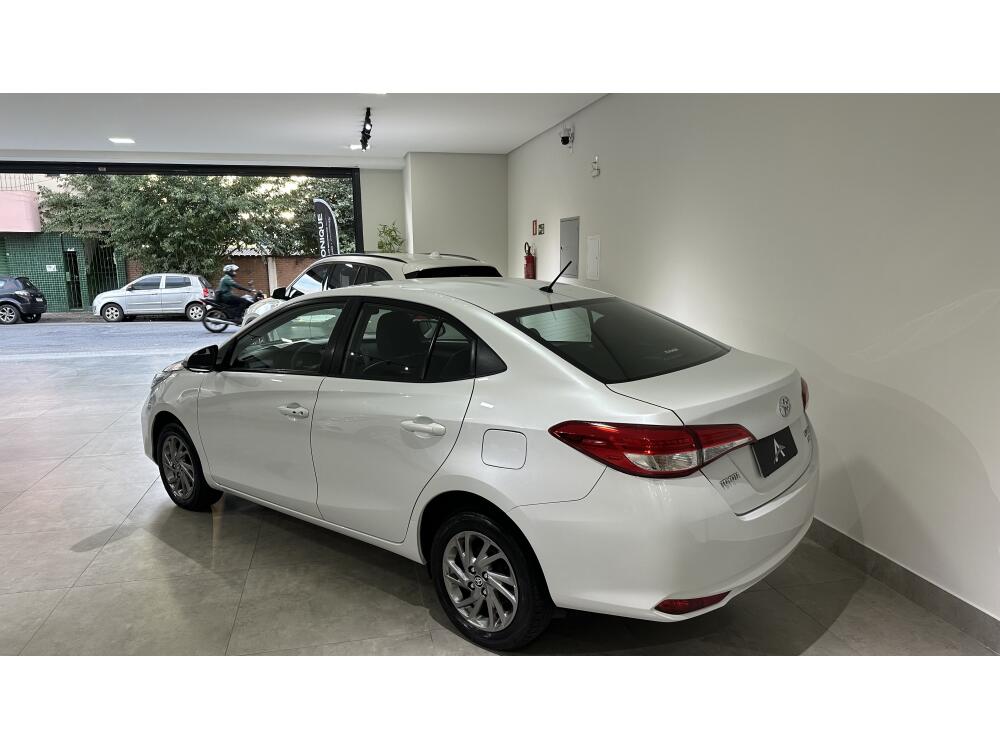 Toyota Yaris Sedan