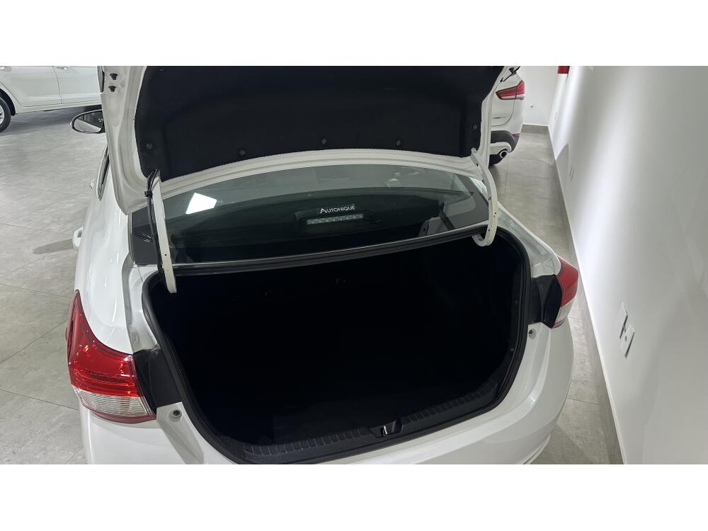 Toyota Yaris Sedan