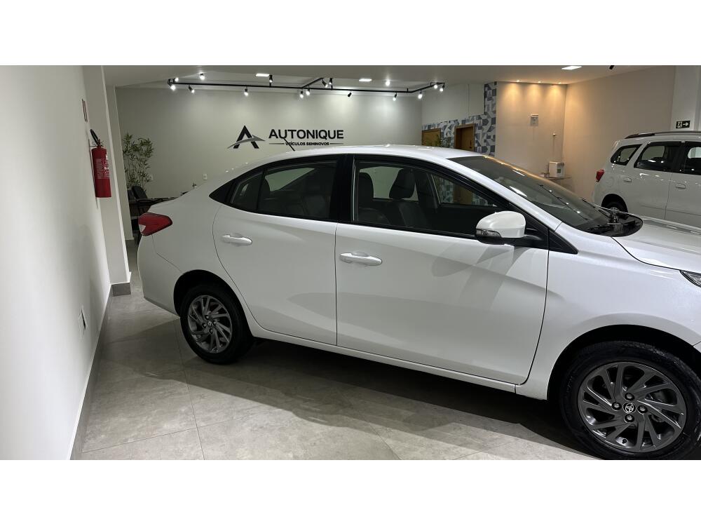 Toyota Yaris Sedan