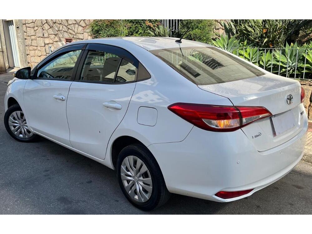 Toyota Yaris Sedan