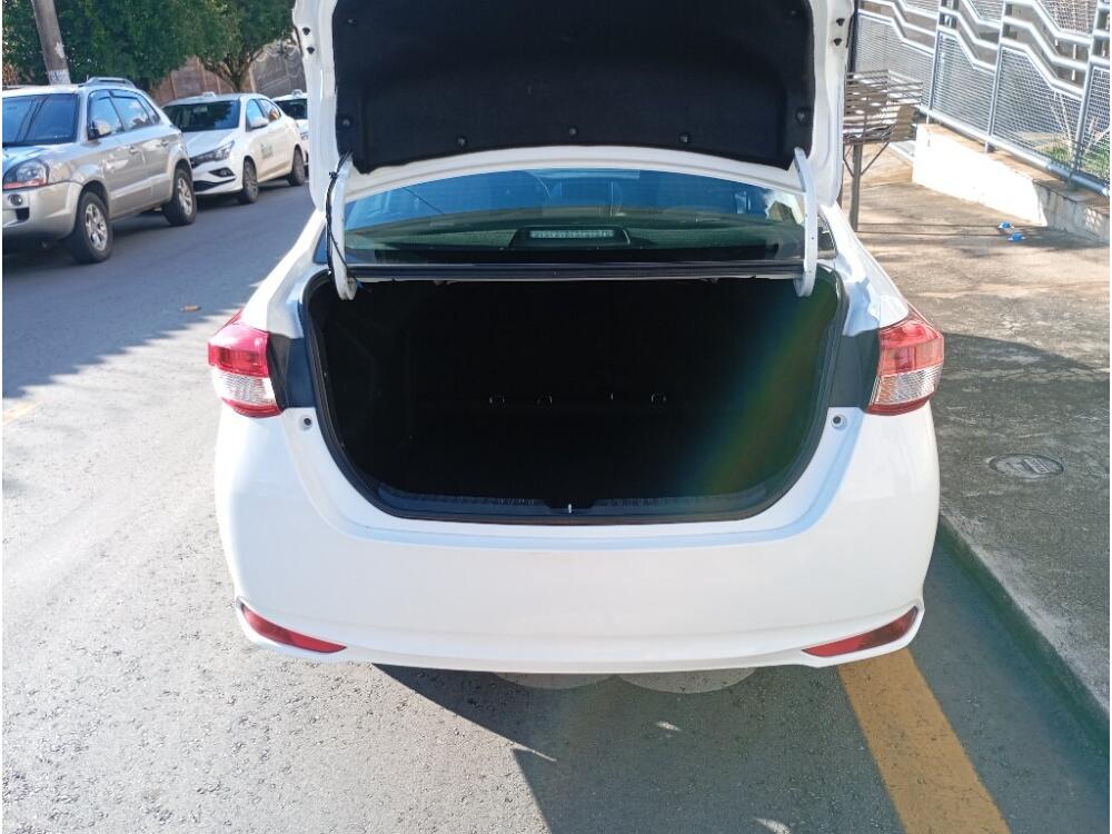 Toyota Yaris Sedan