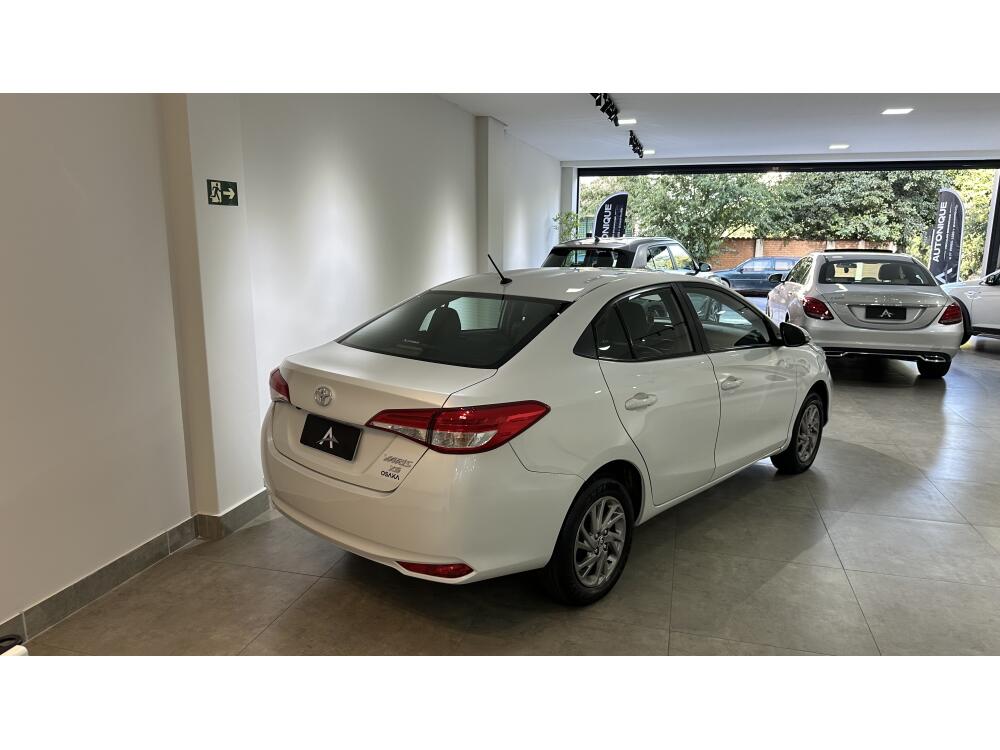 Toyota Yaris Sedan