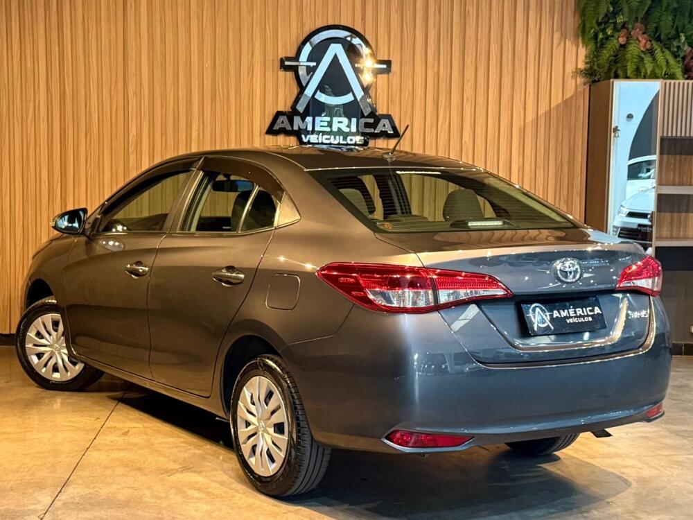 Toyota Yaris Sedan