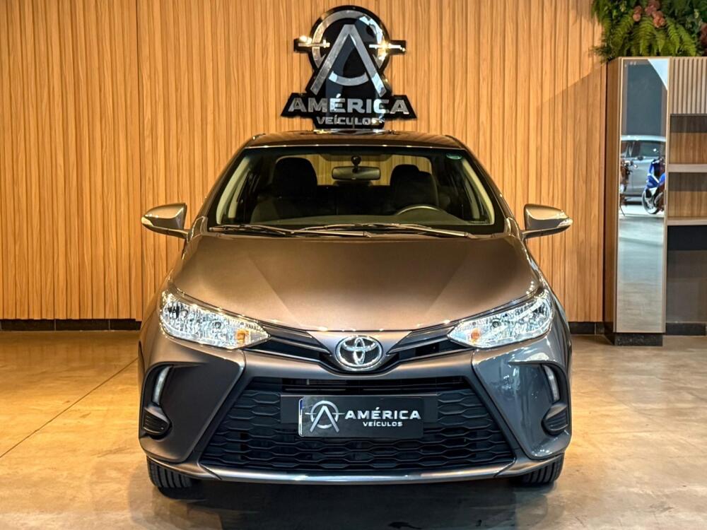 Toyota Yaris Sedan