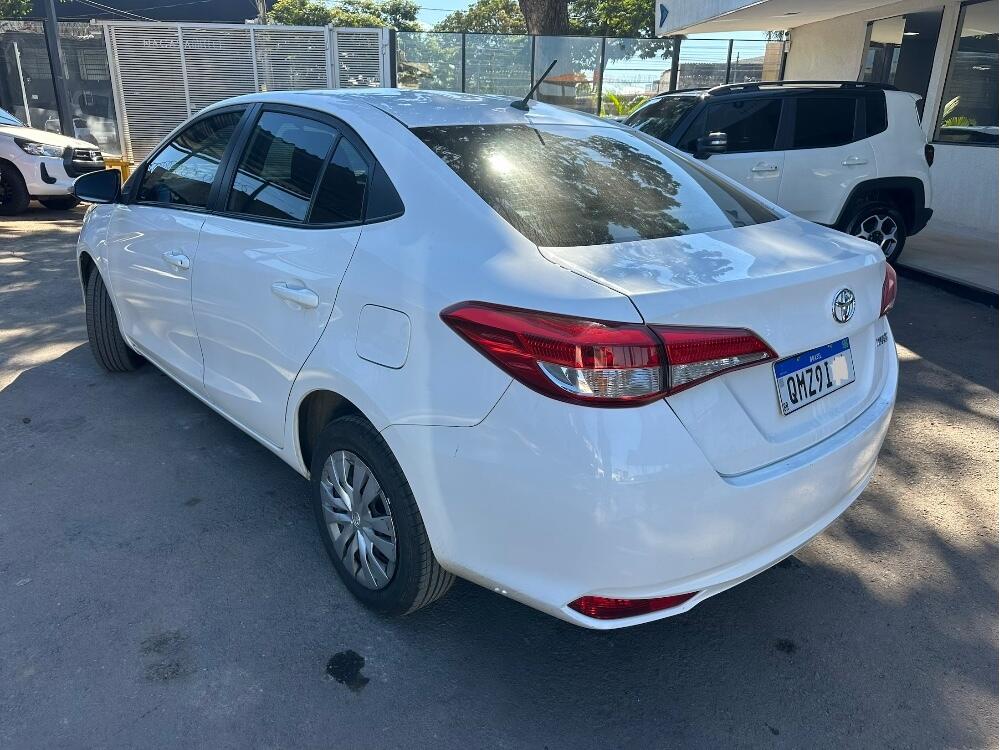 Toyota Yaris Sedan