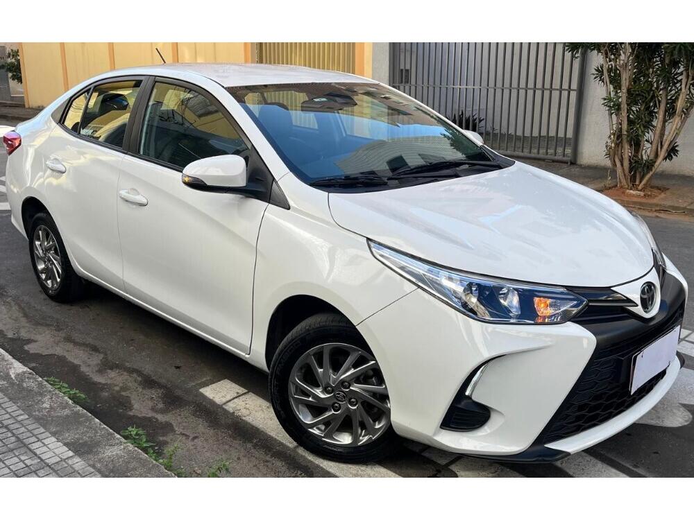 Toyota Yaris Sedan