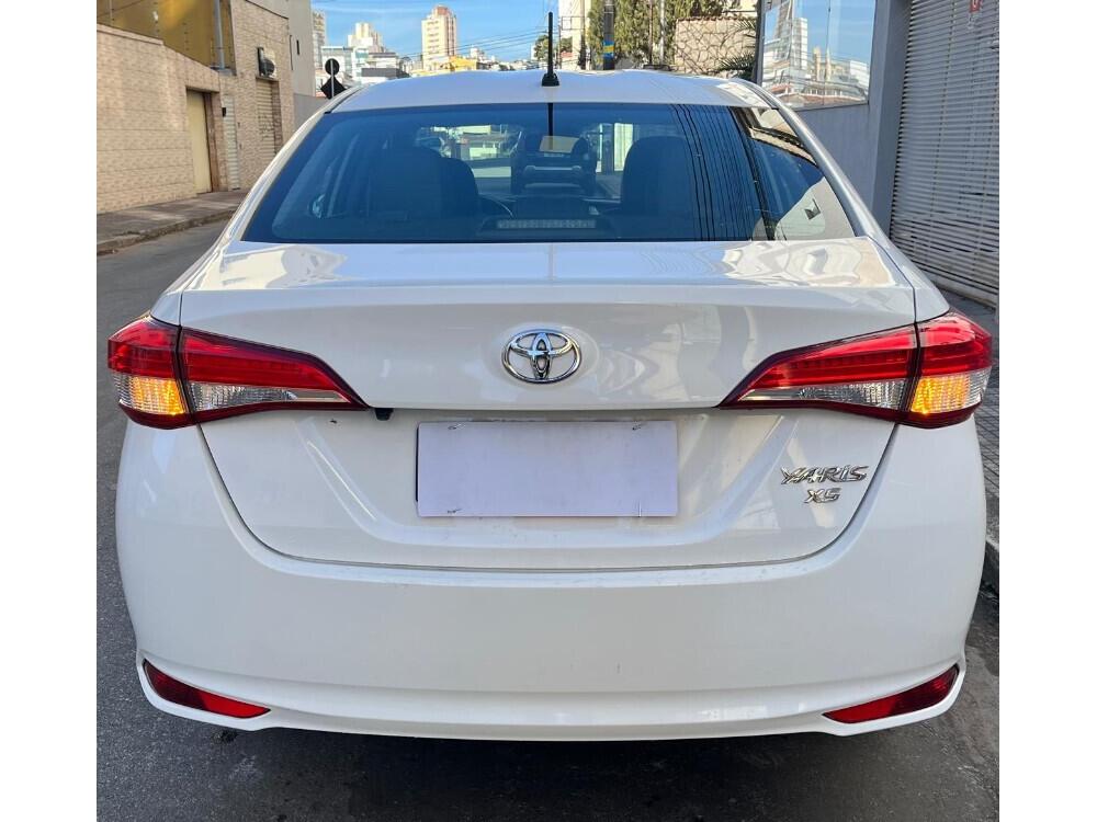 Toyota Yaris Sedan