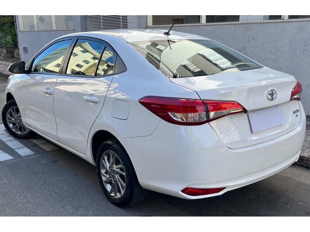 Toyota Yaris Sedan