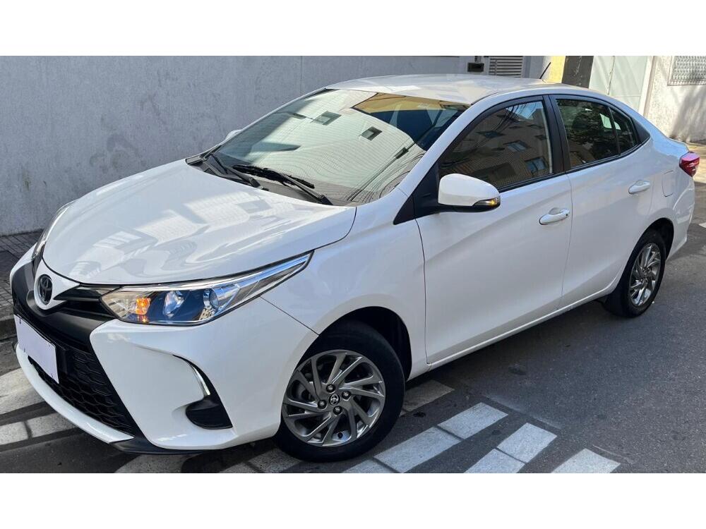 Toyota Yaris Sedan