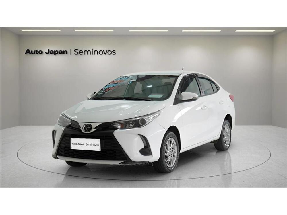 Toyota Yaris Sedan SEDAN XS 1.5 CVT 2024