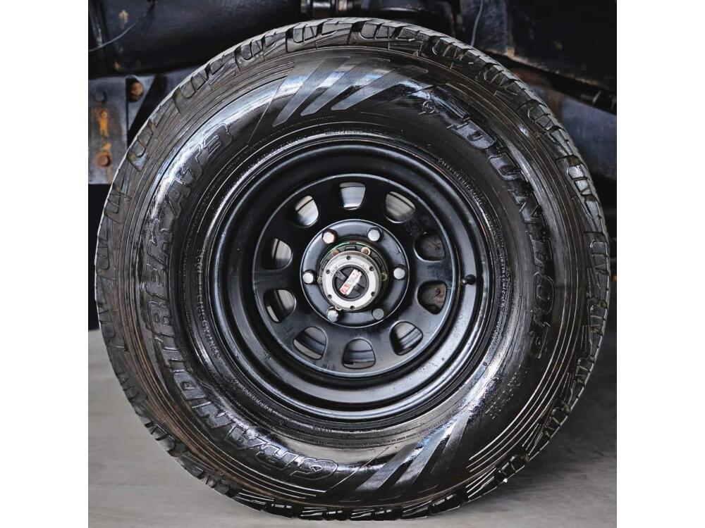 Troller T4
