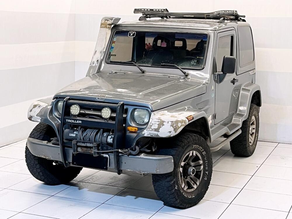 Troller T4