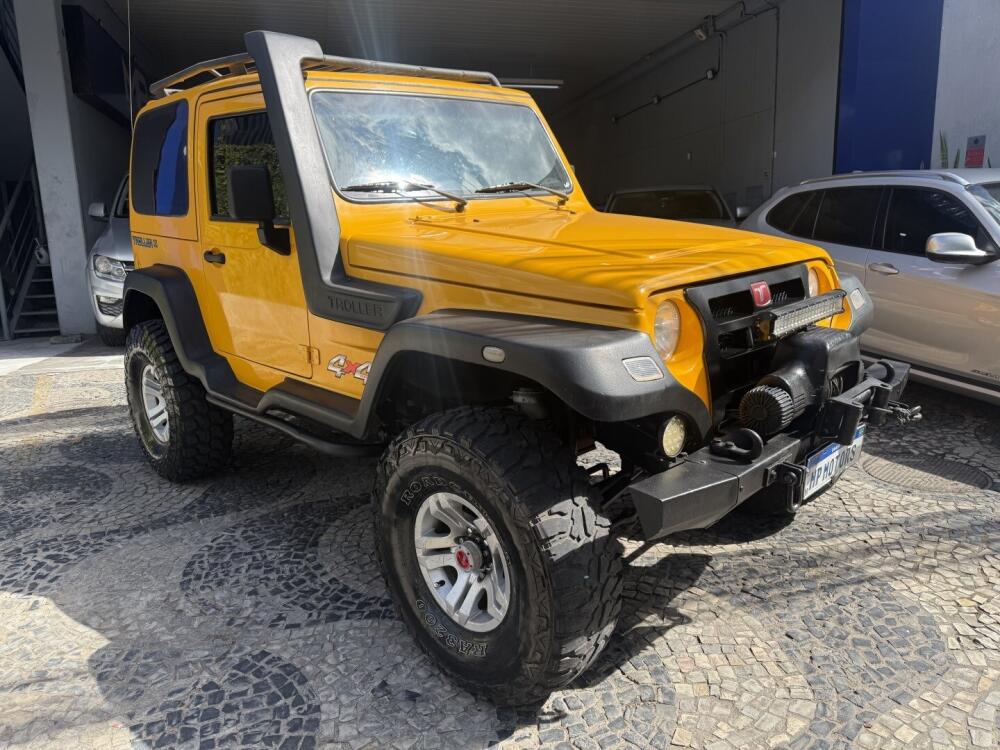Troller T4