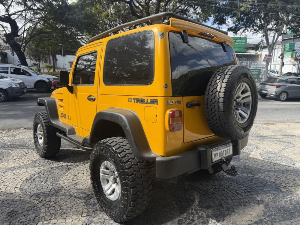Troller T4