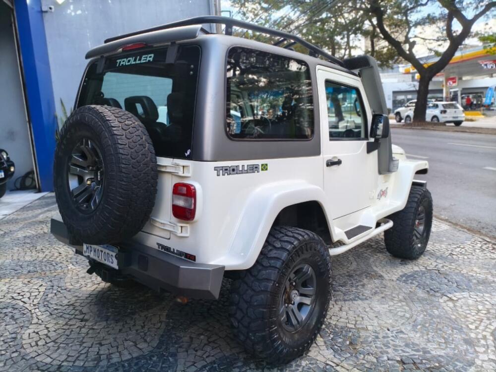 Troller T4