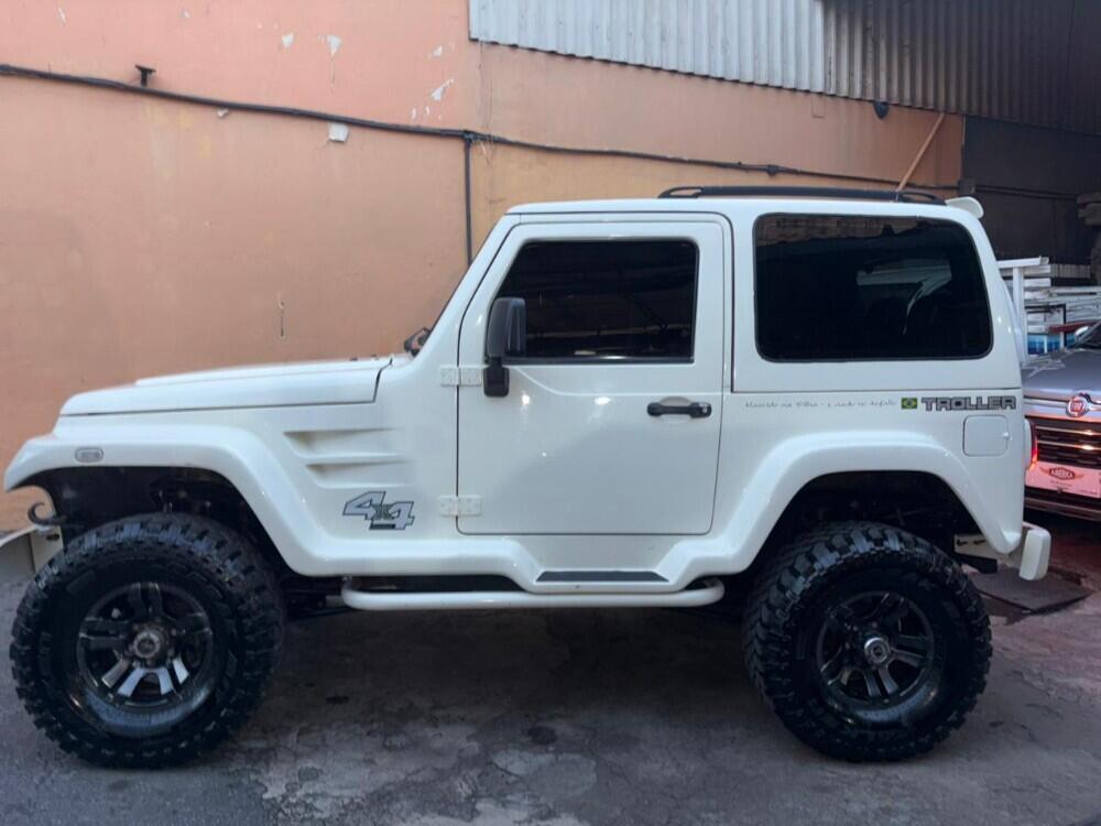 Troller T4