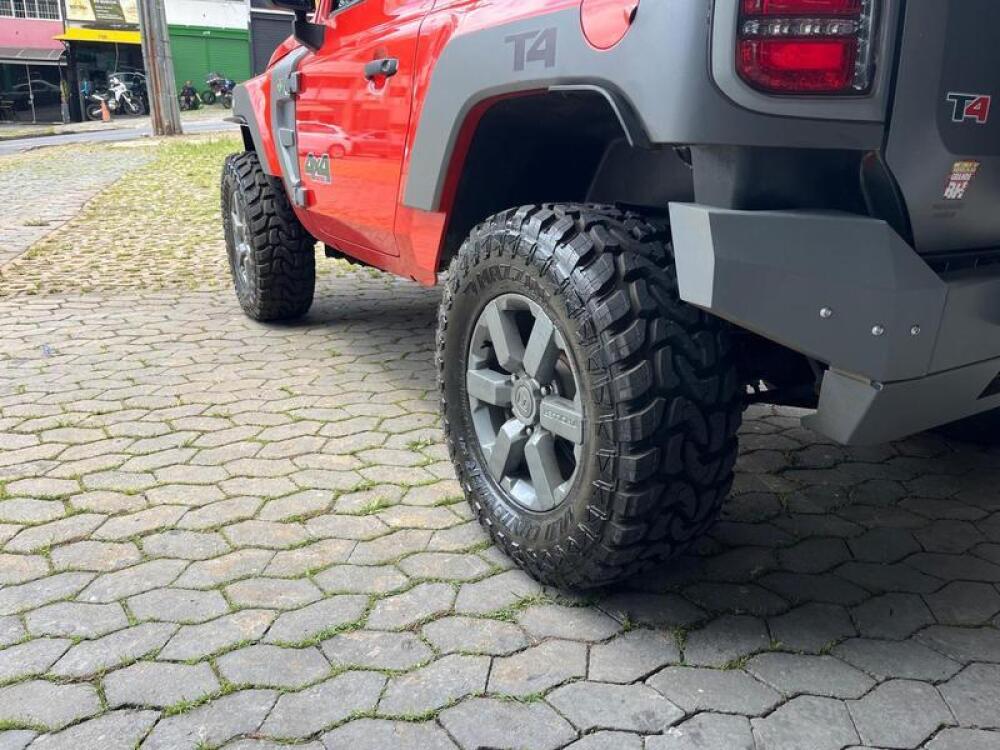 Troller T4
