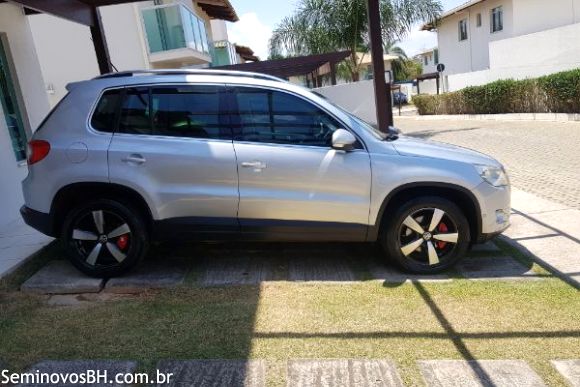 Volkswagen Tiguan Volkswagen Tiguan