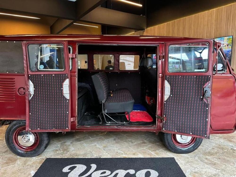 Volkswagen Kombi