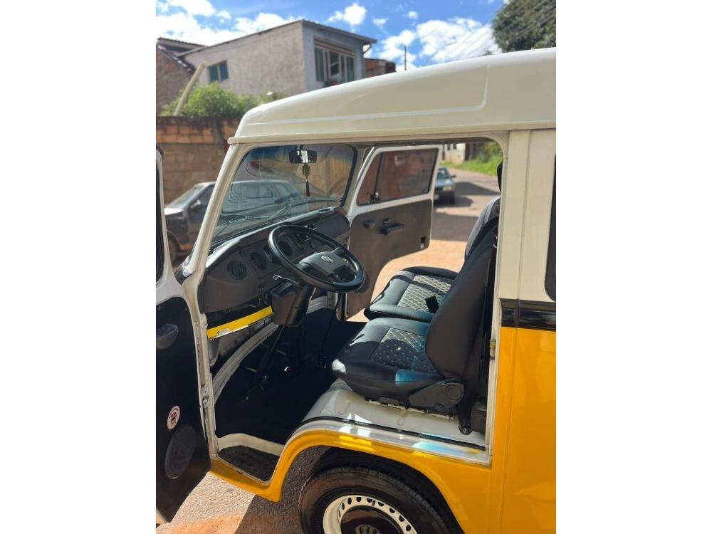 Volkswagen Kombi