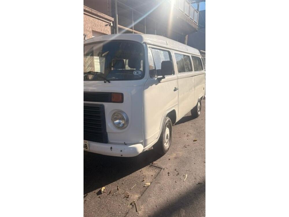 Volkswagen Kombi STANDARD 1.4 MI TOTAL FLEX 8V 2010