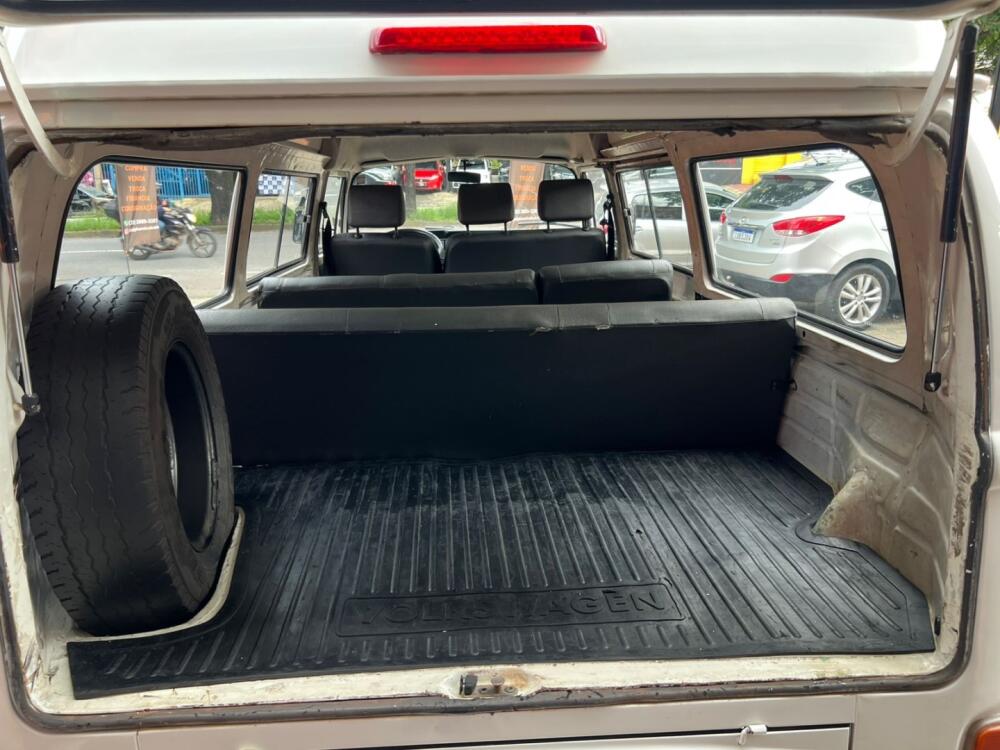 Volkswagen Kombi