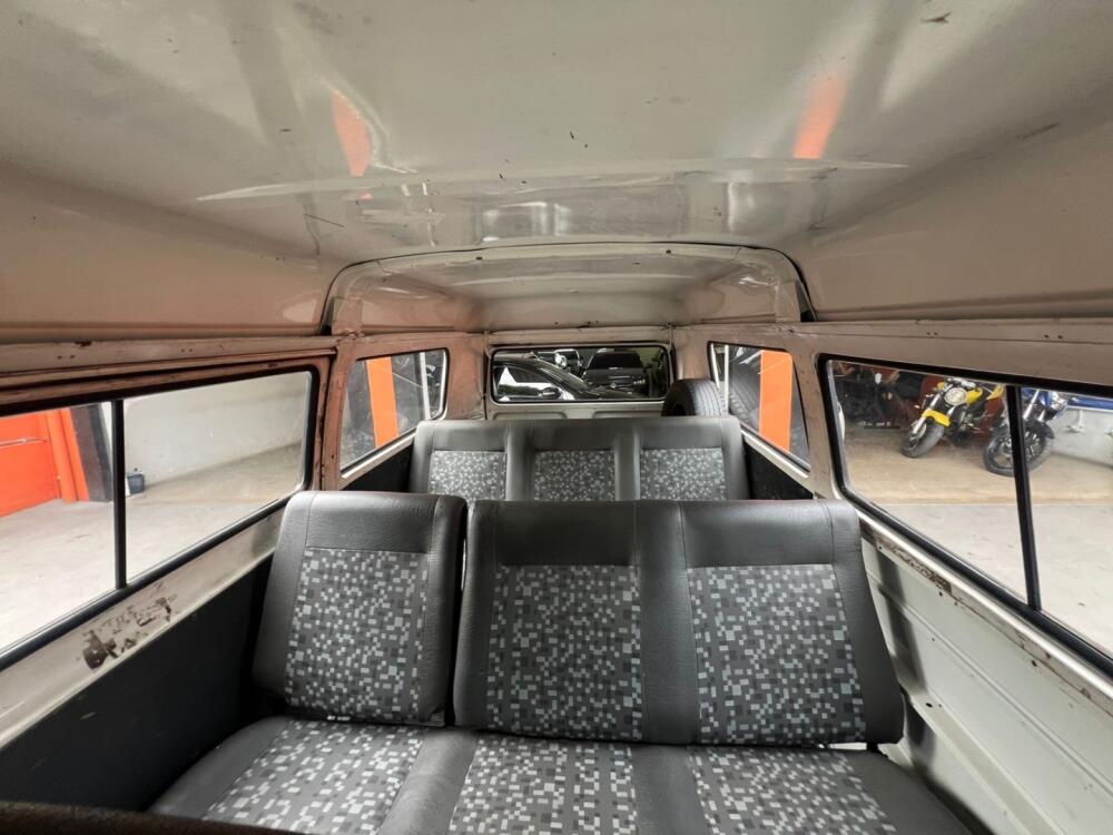Volkswagen Kombi